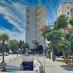 Skol 521. Fantastic On The Beachfront For Rental. 公寓 马尔韦利亚