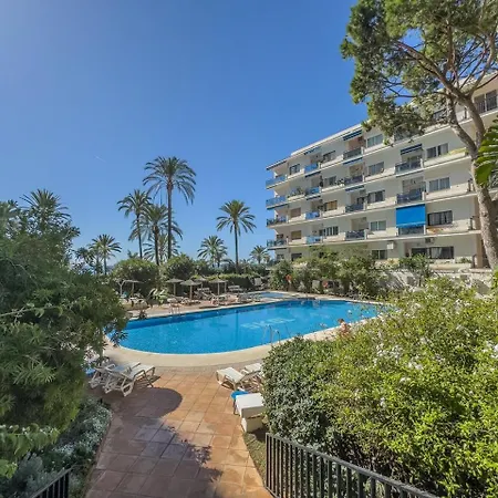 Skol 521. Fantastic On The Beachfront For Rental. شقة