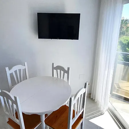 Skol 521. Fantastic On The Beachfront For Rental. شقة ماربيا