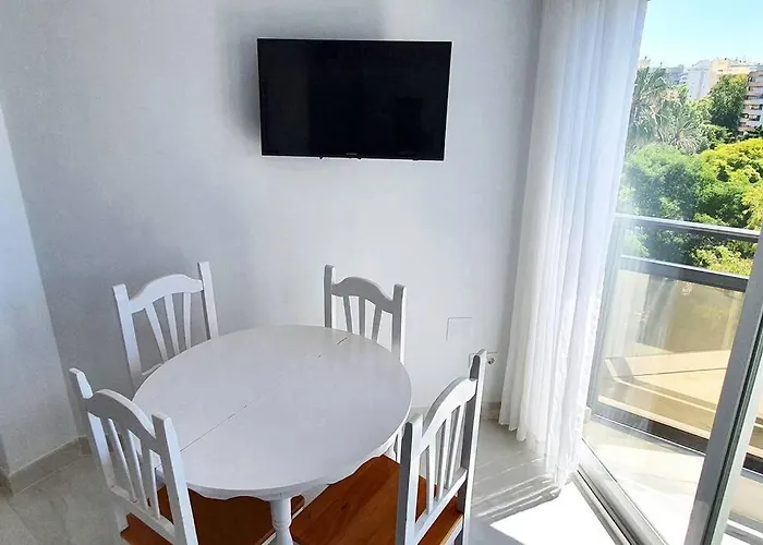 شقة Skol 521. Fantastic On The Beachfront For Rental. *