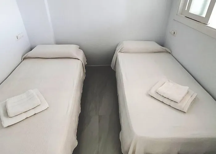 Skol 521. Fantastic On The Beachfront For Rental. *