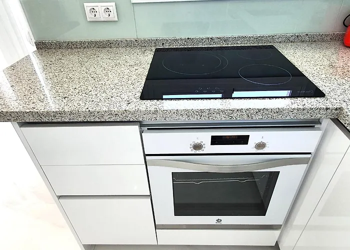 Skol 521. Fantastic On The Beachfront For Rental. アパート マルベーリャ