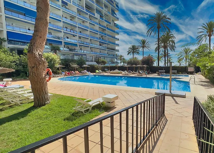 Skol 521. Fantastic On The Beachfront For Rental. アパート