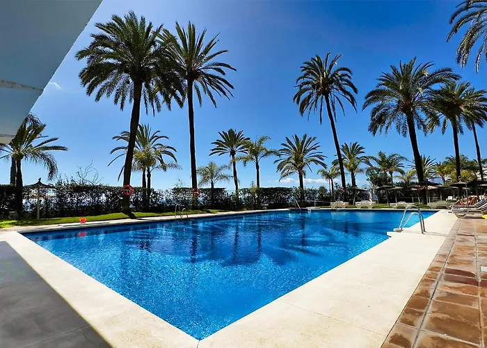 Skol 521. Fantastic On The Beachfront For Rental. マルベーリャ