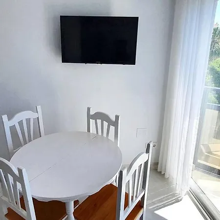 Appartement Skol 521. Fantastic On The Beachfront For Rental. *